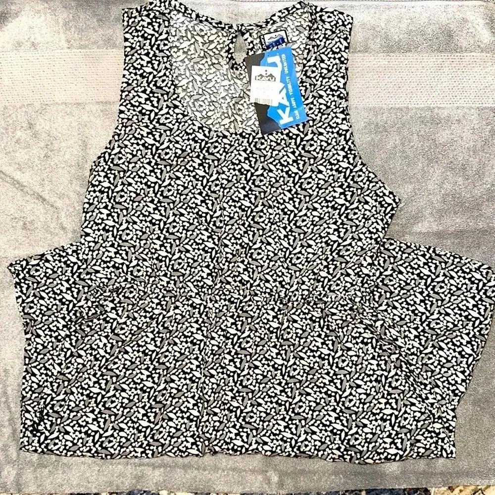 NWT KAVU WOMEN’S SIMONE NIGHT MEADOW SLEEVELESS BLACK/WHITE SUMMER DRESS MED